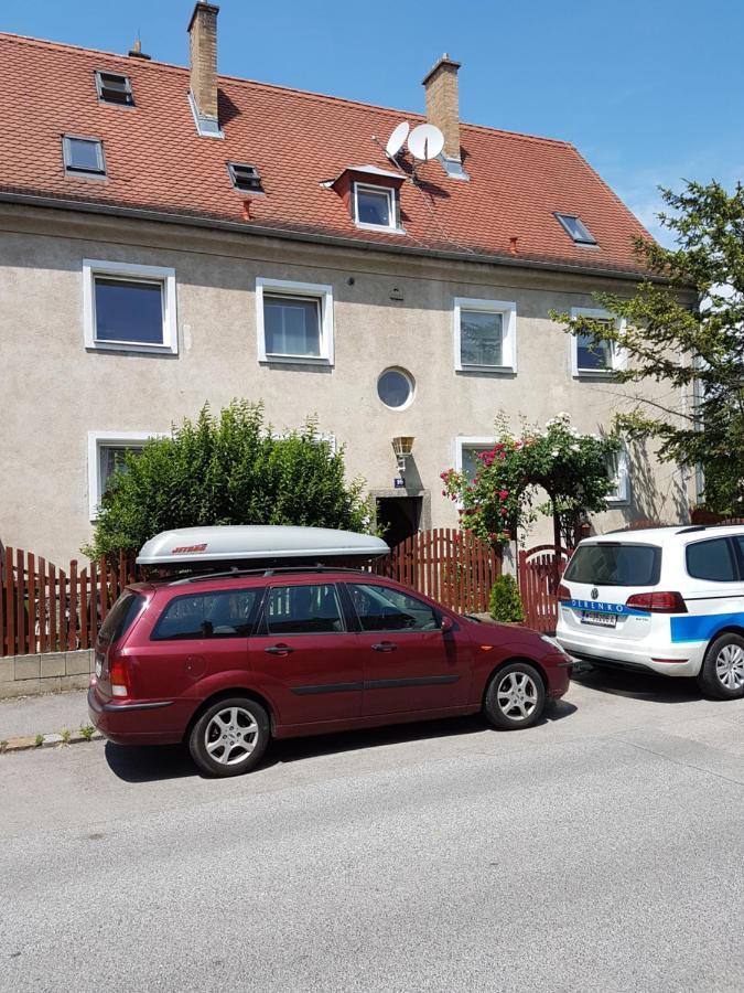 Ferienwohnung Korneuburg Bei Wien -1 Buitenkant foto