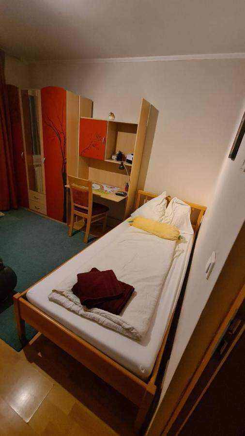 Ferienwohnung Korneuburg Bei Wien -1 Buitenkant foto